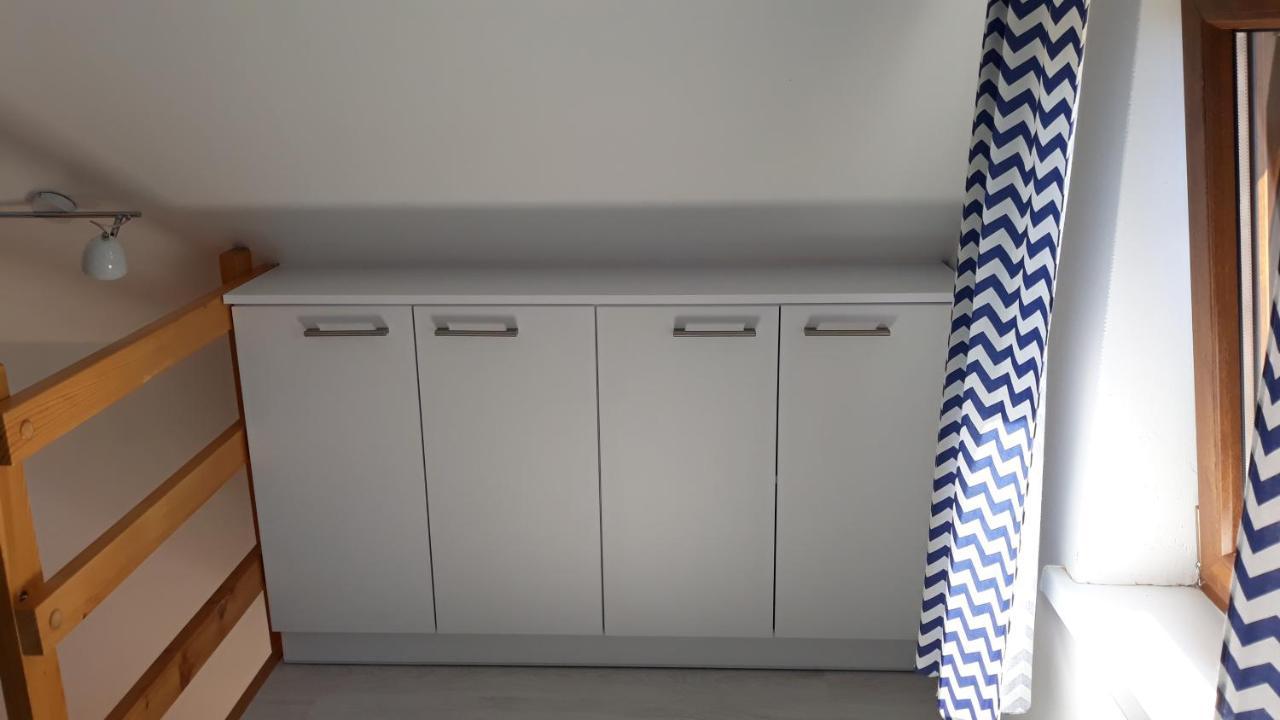 Pelikan Niechorze Luaran gambar
